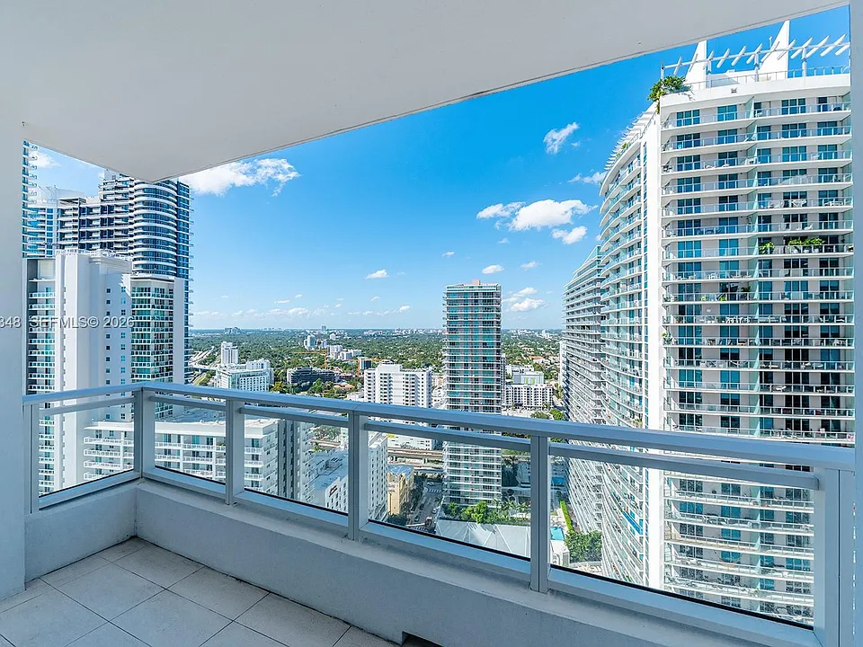 1080 Brickell Ave #3207