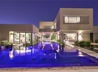 7070 Nomi Ct, Las Vegas, NV 89120