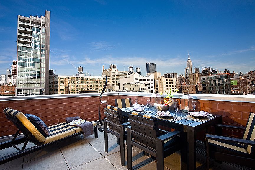 1st image of 555 W 23rd St APT N12g