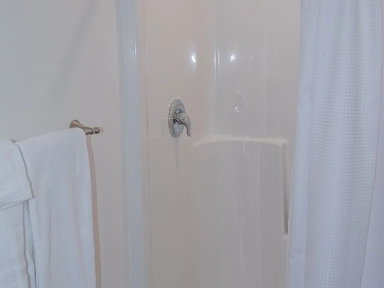 79 Desert Dr — Photo 11