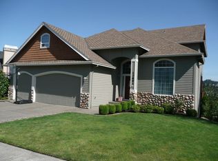 13891 SE Rolling Meadows Dr, Happy Valley, OR