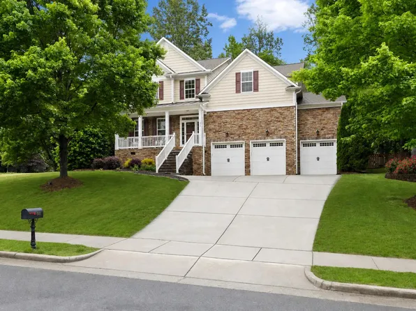 511 E Hatterleigh Ave, Hillsborough, NC 27278