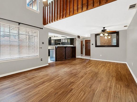 5th image of 612 Vintage Dr APT C