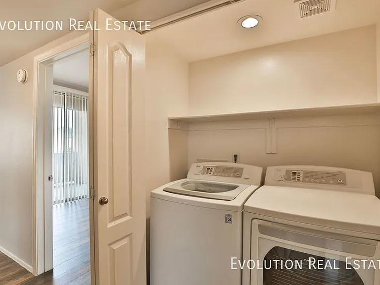 2134 E Broadway Rd #1049 — Photo 15