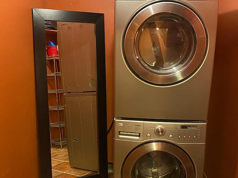 laundry room off kitchen
