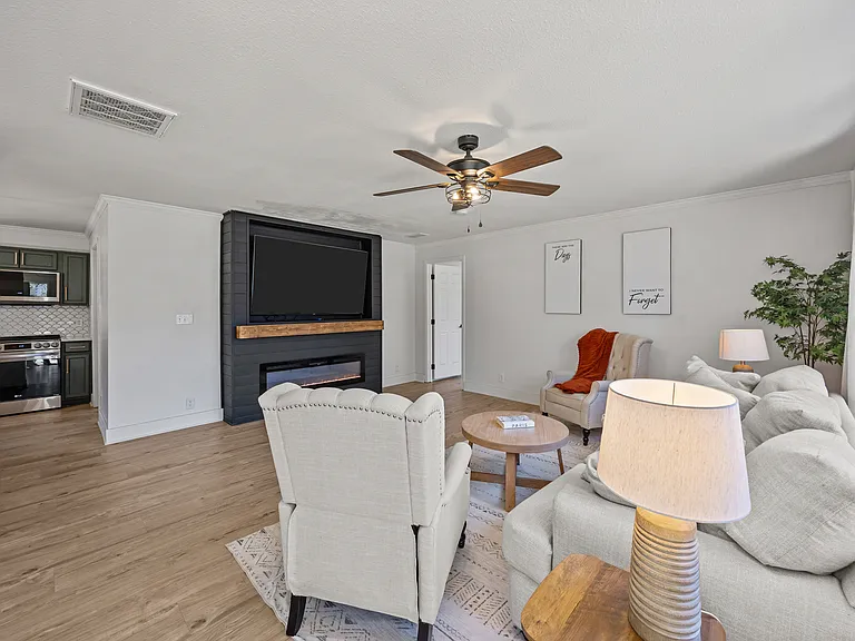 3057 Fountainview Ave — Photo 15