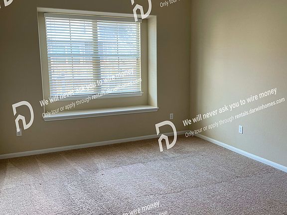 5th image of 2880 Donnell Dr Unit 3001