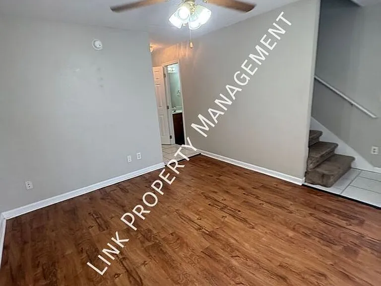 1106 Carline Rd — Photo 32