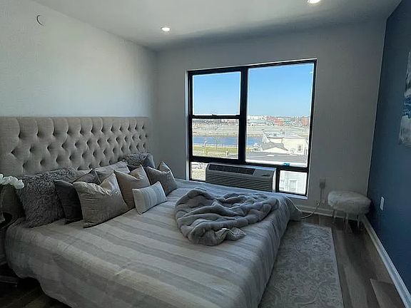 5th image of 503 Market St #5C