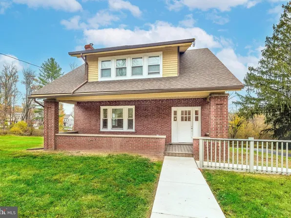 343 Pawlings Rd, Phoenixville, PA 19460