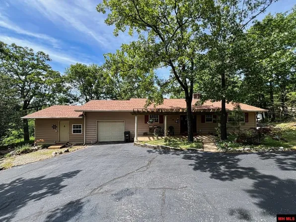 155 Bayview Dr, Mountain Home, AR 72653