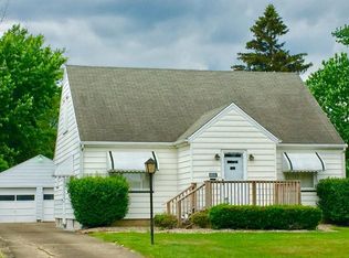 466 Eastland Ave SE, Warren, OH
