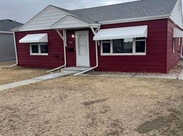 1913 S Washington St