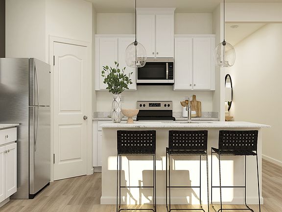 Enjoy a full suite of appliances by Whirlpool in this move-in ready home!