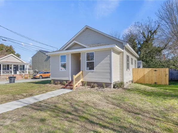 2001 Peach St, Portsmouth, VA 23704