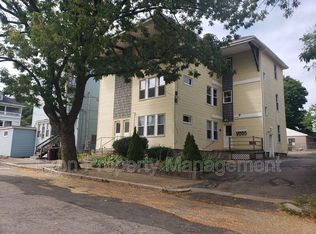 156 Bennett St FLOOR 1, Woonsocket, RI 02895