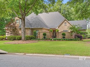300 Cumberland Rd, Fairhope, AL 36532