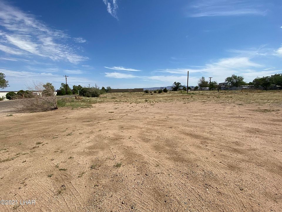 2nd image of 3750 Sunshine Dr Lot 6