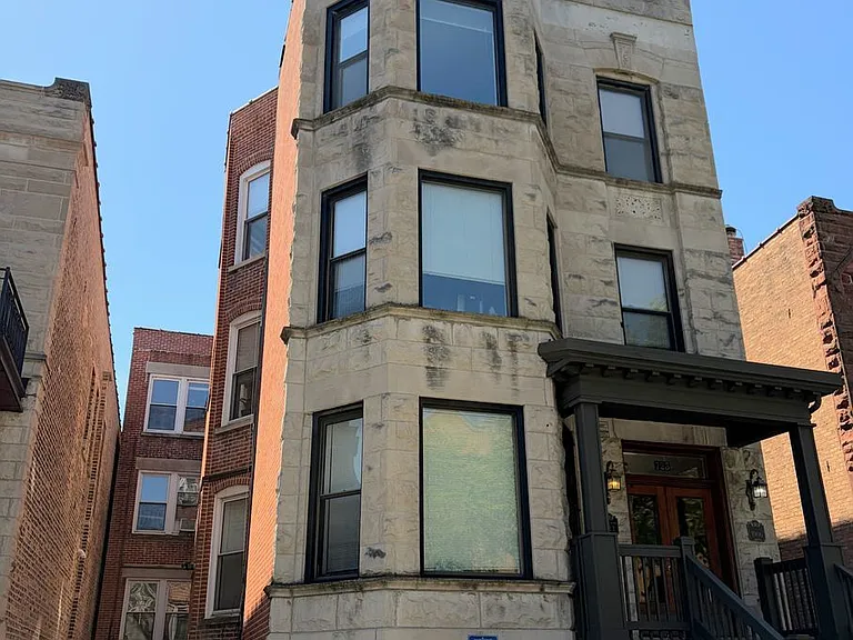 721 W Roscoe St #2 — Photo 1