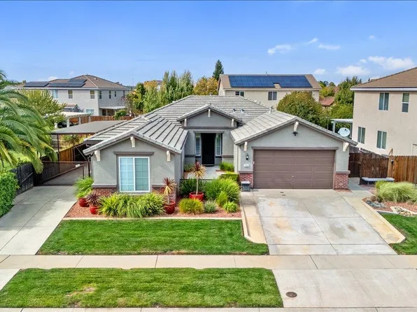 1962 Knights Ferry Dr, Plumas Lake, CA 95961