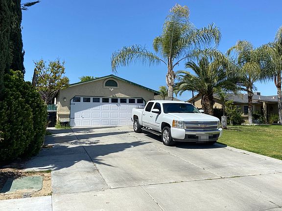 3rd image of 893 Moscato St