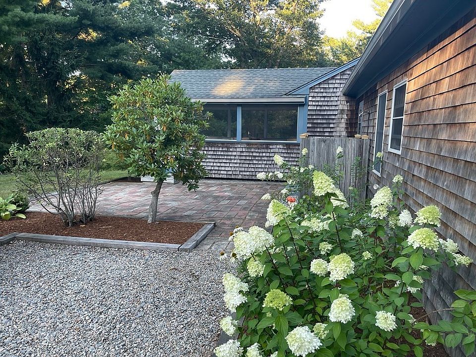 12 Pilgrim By Way, Duxbury, MA 02332 Zillow