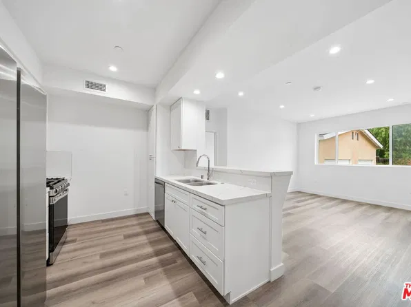 627 N Dillon St #206, Los Angeles, CA 90026