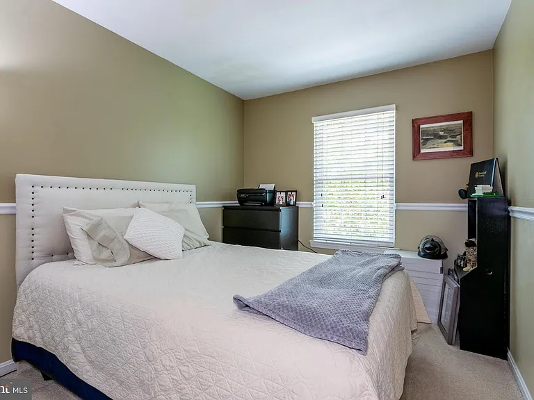 13662 Barren Springs Ct — Photo 42