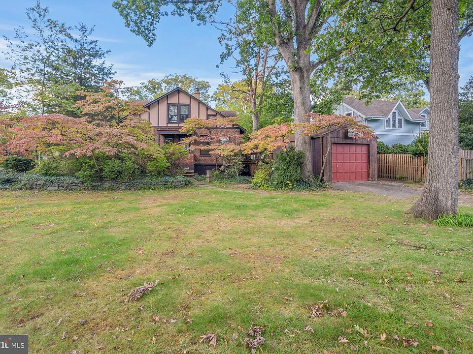 1st image of 3234 N Pershing Dr