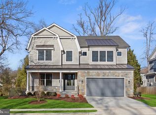 123 Tapawingo Rd SW, Vienna, VA 22180