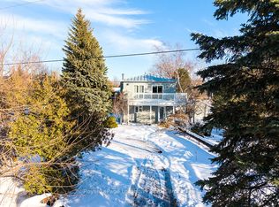 102 Fraser Cres, The Blue Mountains, ON L9Y 0M8