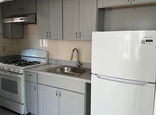 907 Alice St #907B, Oakland, CA 94607