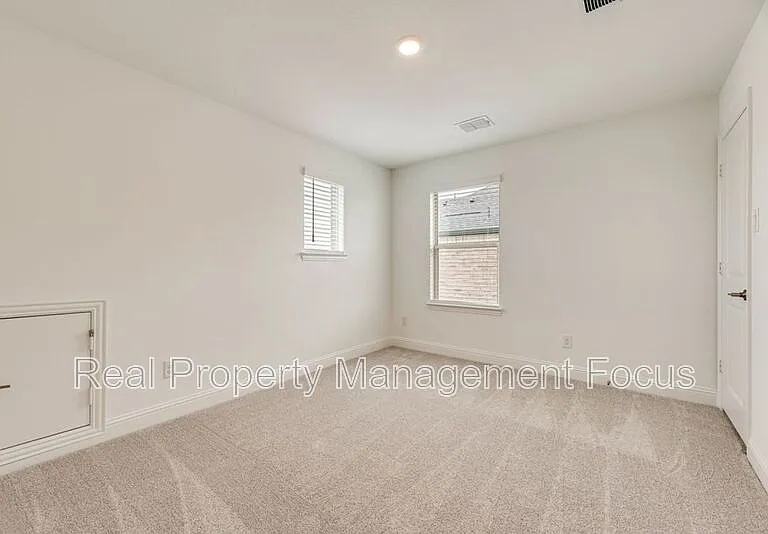 1149 Beautyberry Ln — Photo 15