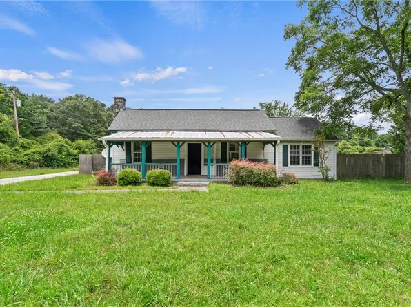 3517 Plunkett Rd, Lithonia, GA 30038