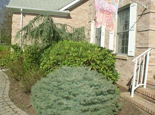 11 Trout Brook Ln, Mendham, NJ 07945