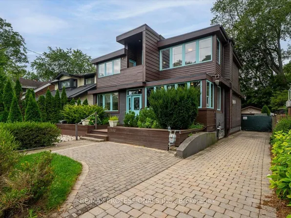 2580 Lake Shore Blvd W, Toronto, ON M8V 1G2