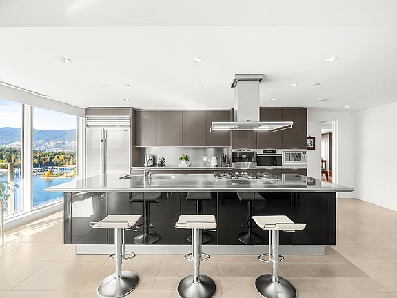 4th image of 1139 Cordova St W #2101