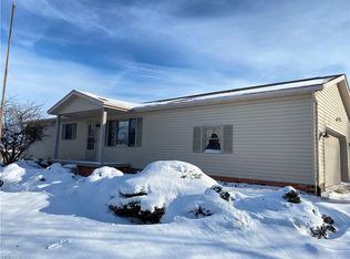 14223 Friendsville Rd, Burbank, OH 44214