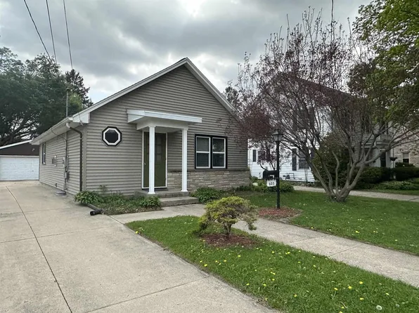 605 East South Street, Beaver Dam, WI 53916