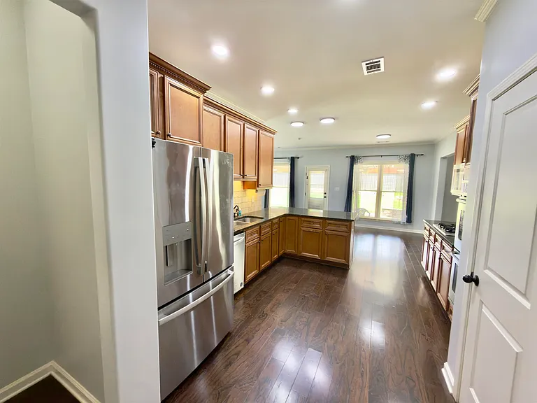 570 Winding Valley Cv — Photo 9