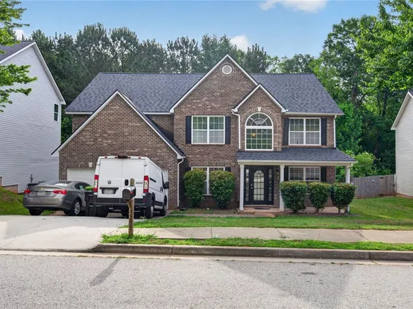 3285 Hunting Creek Pass, Douglasville, GA 30135