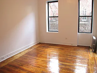 Rented by Concept Real Estate Group