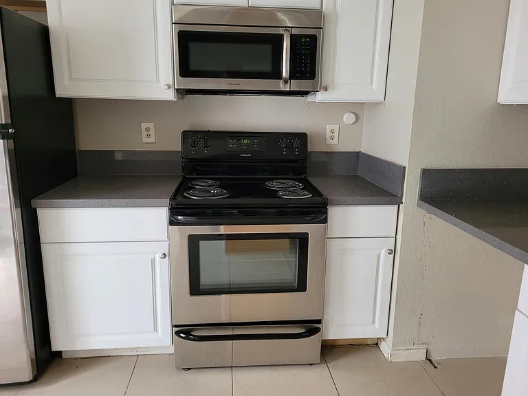 3769 Carlyle Dr #66 — Photo 2