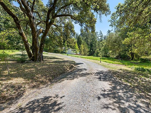 3rd image of 4086 Acreage Lane