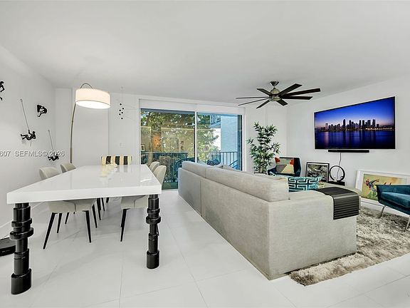 2nd image of 6801 Indian Creek Dr APT 304