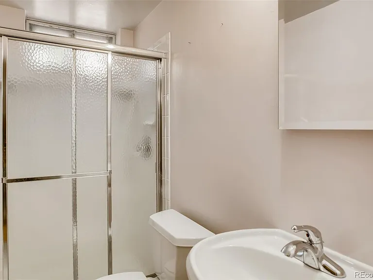 2584 S Gaylord St — Photo 17