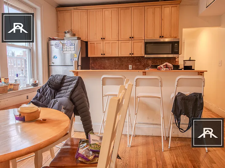 69 Thatcher St #301 — Photo 3