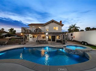 6581 Hemingway Dr, Riverside, CA 92506