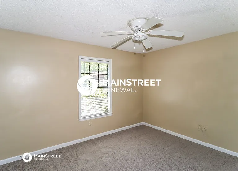 2700 N Rockcreek Pkwy — Photo 11