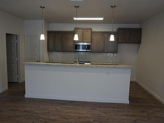 2nd image of 2619 135th St